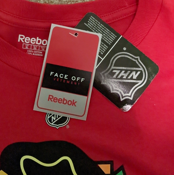 Chicago Blackhawks Reebok T-Shirt - Picture 3 of 4